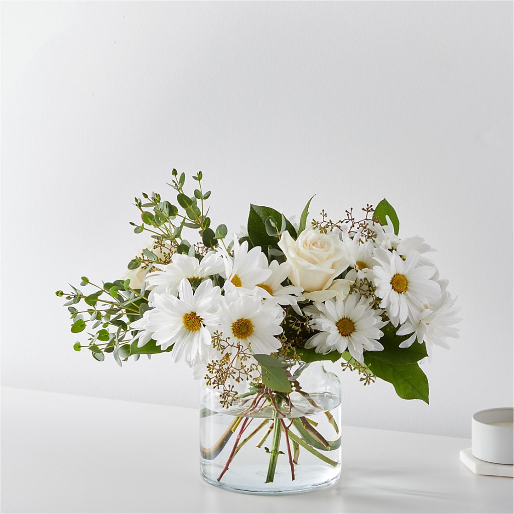 Fresh Linen Bouquet – FLEURISTE JARDIN D'ANJOU, Anjou PQ