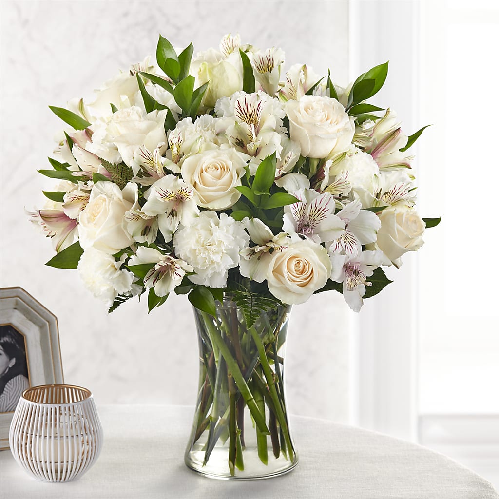 Cherished Friend Bouquet – FLEURISTE JARDIN D'ANJOU, Anjou PQ