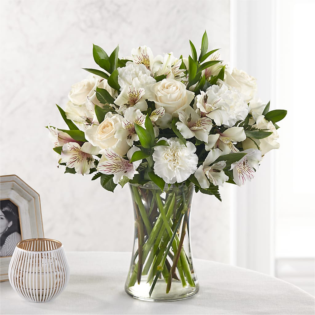 Cherished Friend Bouquet – FLEURISTE JARDIN D'ANJOU, Anjou PQ