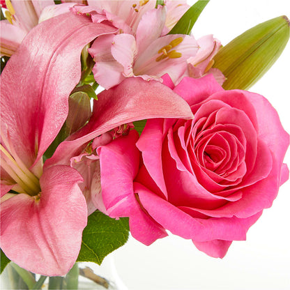 Lots of Love Bouquet – FLEURISTE JARDIN D'ANJOU, Anjou PQ